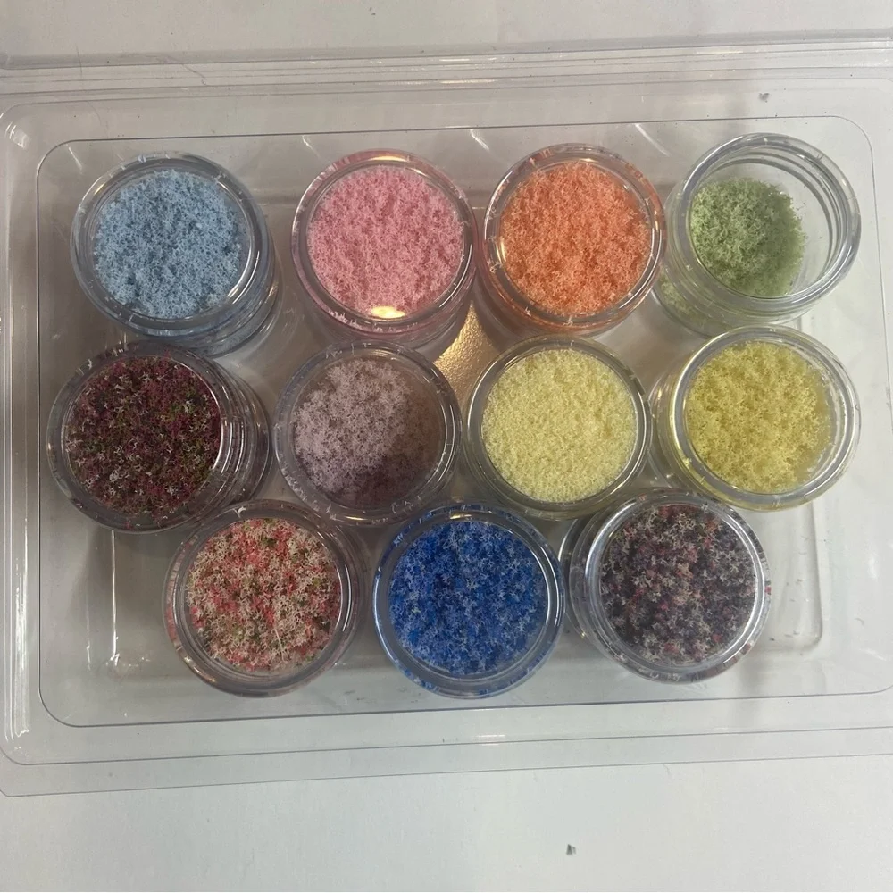 Flower Soft LOT 24 pots! With storage containers included in price.
